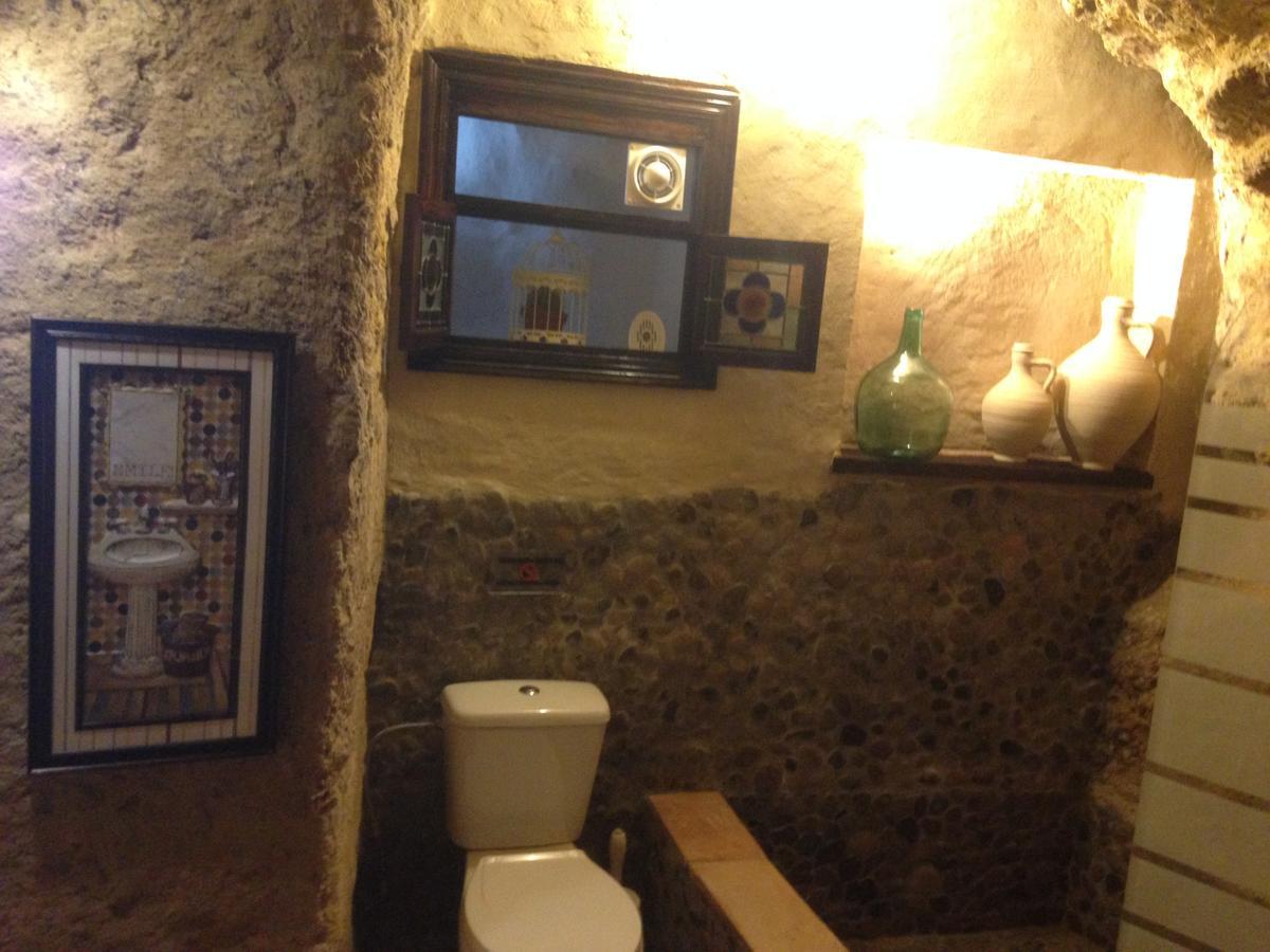 Casas Andrea La Cueva *